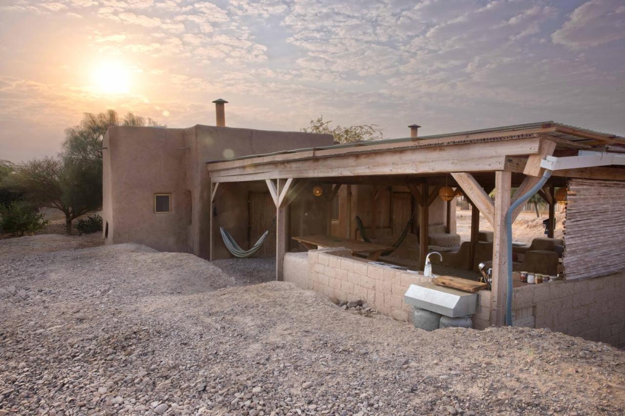 Desert Days Mud Cabin'S Resort Tzukim Экстерьер фото